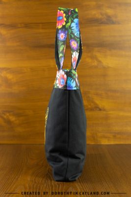 Dorothy in Catland - women bag with yellow butterfly