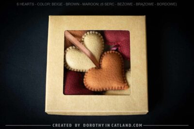 Dorothy in Catland - hearts 6pcs - beige brown maroon